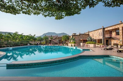 Vikrama Heritage Resort Pavagadh