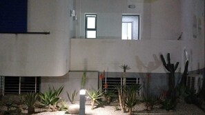 Property grounds - Appartement élégant avec piscine et emplacement distinctif . (Cabo Negro)