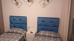 2 bedrooms, iron/ironing board, WiFi - Appartement élégant avec piscine et emplacement distinctif . (Cabo Negro)