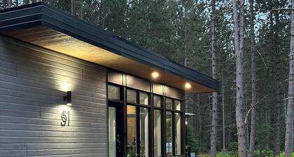 Brand New with SPA | Le Repaire du Lievre Blanc