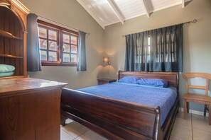 2 chambres, fer et planche à repasser, lit parapluie, Wi-Fi gratuit