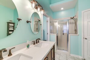 House (3 Bedrooms) | Interior - 3 Mi to Dtwn Memphis: Charming Family Home! (Memphis)