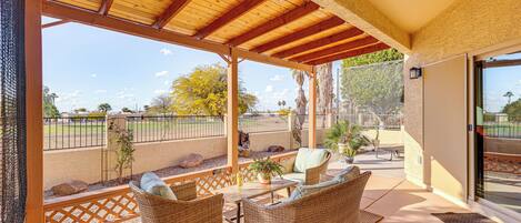 Apartment (2 Bedrooms) | Front of property