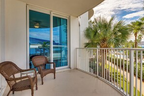 Apartment (1 Bedroom) | Interior - 1 Mi to Henderson Beach: Condo w/ Resort Perks! (Destin)