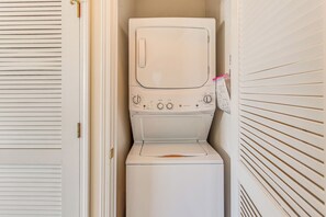 Apartment (3 Bedrooms) | Interior - Beach Shuttle & Pool: North Myrtle Beach Condo! (North Myrtle Beach)