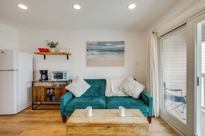 Apartment (1 Bedroom) | Interior