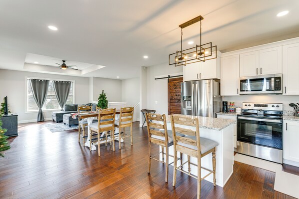 House (3 Bedrooms) | Interior - Cherokee Lake Retreat w/ Views in Morristown! (Morristown)