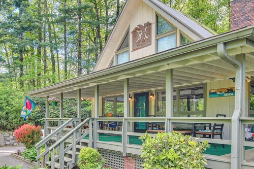 Family Friendly! Mtn Getaway in Maggie Valley