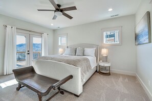 House (4 Bedrooms) | Interior - Newly Built Home w/ Mtn Views in Black Mountain! (Black Mountain)