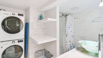 Căn hộ (2 Bedrooms) | Nội thất