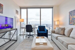 Televisión, oficina