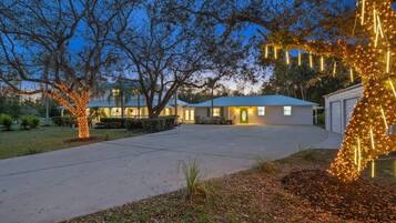 Apartment | 2 bedrooms, Internet