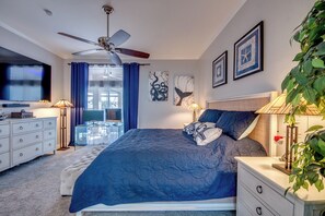 3 bedrooms, iron/ironing board, travel crib, free WiFi