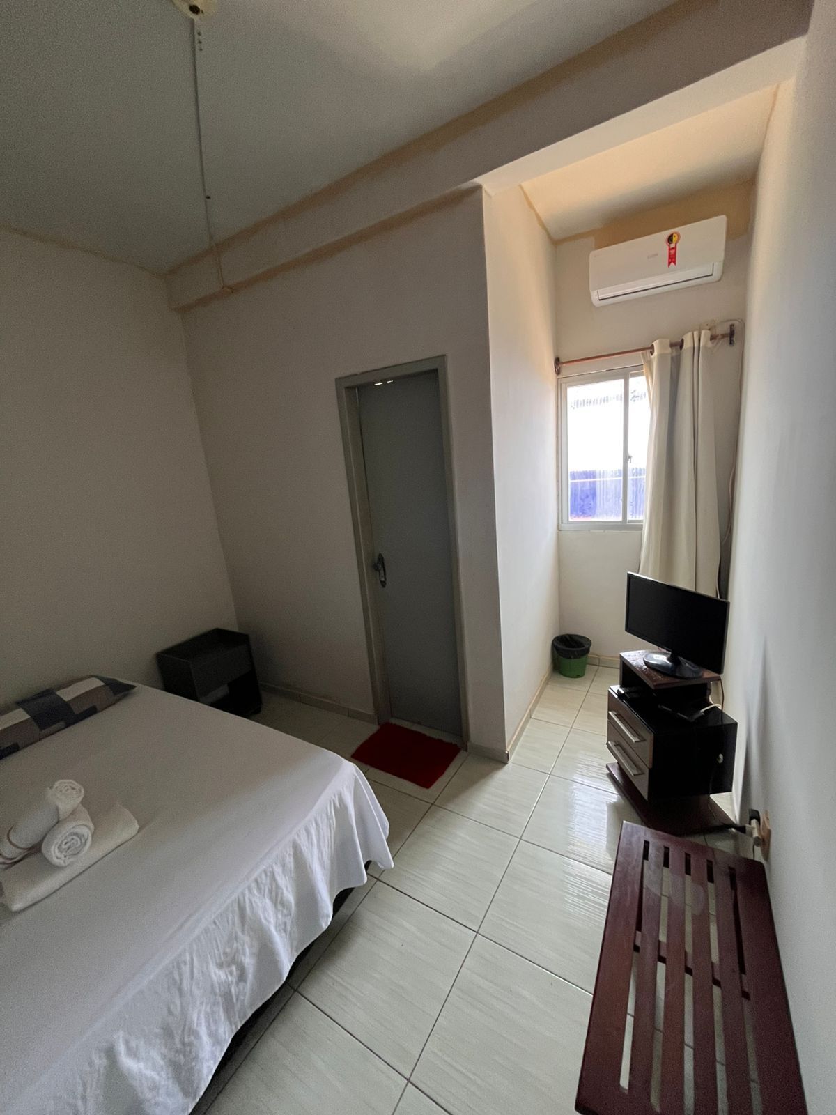 Wifi gratis y ropa de cama 