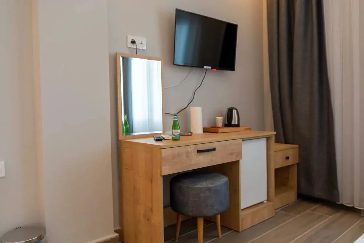 Minibar, soundproofing, rollaway beds, free WiFi