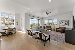 Living area | Smart TV - Villa #20 At Bloomington Country Club 3 Bedroom Condo (St. George)