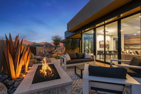 House, 3 Bedrooms | Terrace/patio