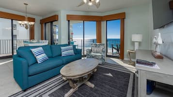 Kondominium, 3 kamar tidur | Area keluarga