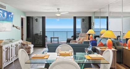 Watercrest Waves! Beach Vibes, Easy Summer Livin' FREE Beach Chair Service!