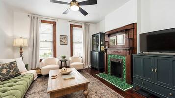 Televisio, työhuone