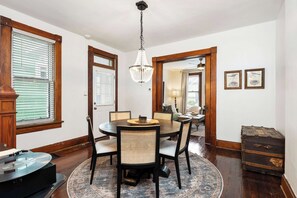 Dining - German Charm 2 Sophistication (Columbus)