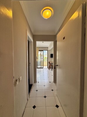Family Apartment, 1 Bedroom, Balcony, City View | 1 bedroom, desk, laptop workspace, soundproofing - metropolitan apart (Marmaris)