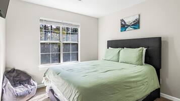 3 chambres, fer et planche Ă repasser, Wi-Fi gratuit, draps fournis