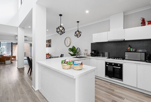 Cosy gem near Point Cook Town Centre