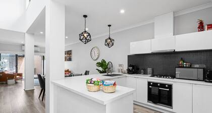 Cosy gem near Point Cook Town Centre