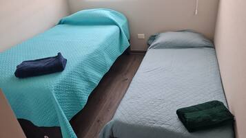 2 bedrooms, WiFi, bed sheets