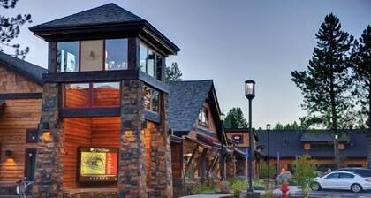 Cozy Condo Near Sunriver Resort and Village Mall