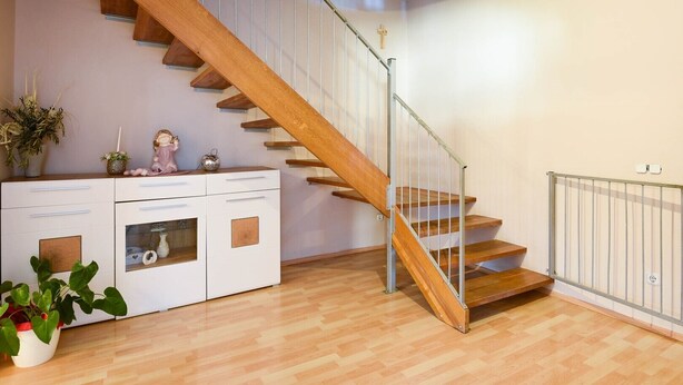 Unclassified image, 1 of 24, button - Great 3-Bedroom Apartment with balcony and sea view! (Orebic)