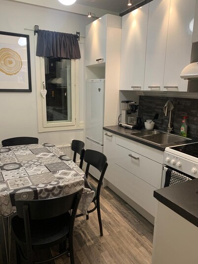 Cozy apartment with HOT TUB near of Helsinki Vantaa Airport