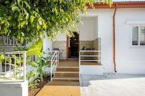Apartment, 1 Bedroom, Terrace | Terrace/patio
