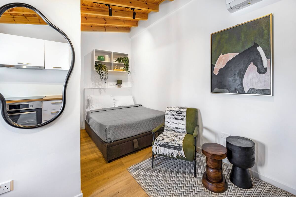 Studio, plusieurs chambres, terrasse