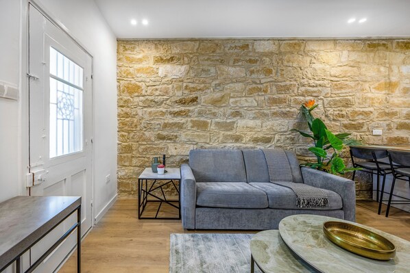 Apartment, 1 Bedroom, Terrace | Living room