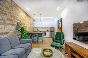 Apartment, 1 Bedroom, Terrace | Living area