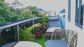 Economy Room, Balcony, City View | Balcony