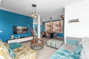 Smart TV, ping pong - Villa Eto - Four Bedroom Villa, Sleeps 8 (Playa Blanca)