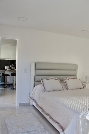 1 bedroom, iron/ironing board, WiFi, bed sheets - Golden Moon, Ponta do Sol - Canhas (Funchal)