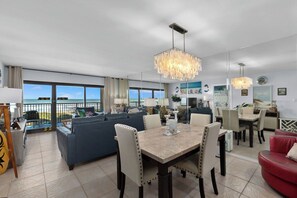 Dining - Experience a tranquil stay at Sea Breeze Bliss - Condo 305, a 2BR retreat in South Padre Island. (South Padre Island)