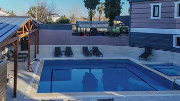 Seasonal outdoor pool