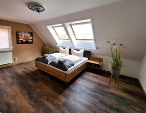 2 chambres, accès au Wi-Fi (inclus), literie fournie