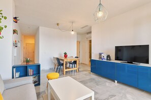 Living area - Spectacular apartment in front of the sea with swimming pool. All amenities within walking distance (Benalmádena)