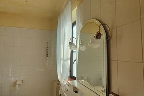 Dusche, Bidet