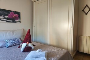 2 Schlafzimmer, Reisekinderbett, WLAN