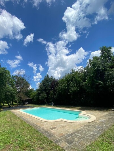 B&B "Il Melograno" cottage with private pool in Pistoia.