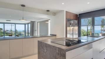 Peralatan masak/sendok-piring