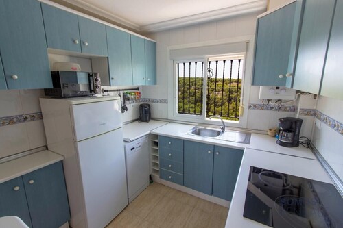 Vacation apartment with panoramic views near the beach with pool