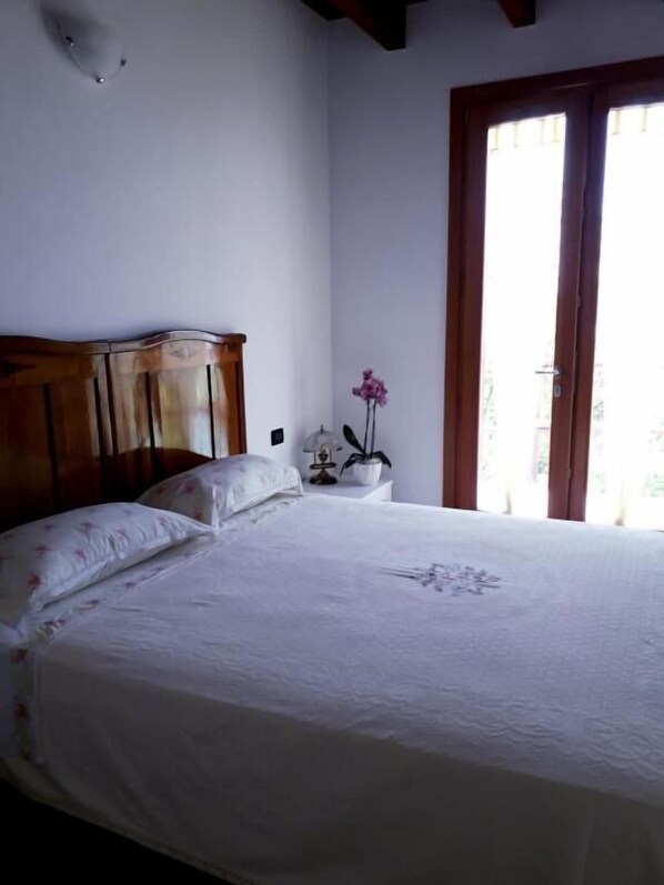1 bedroom